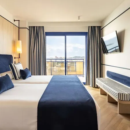 Yaramar - Adults Recommended