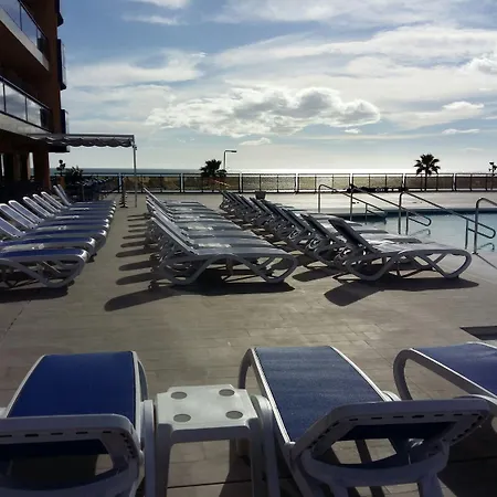 Yaramar - Adults Recommended