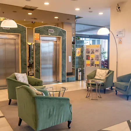 Yaramar - Adults Recommended