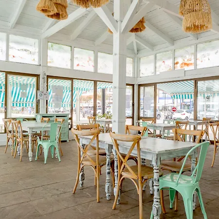 亚拉马尔酒店 - 建议成人入住 酒店 4*