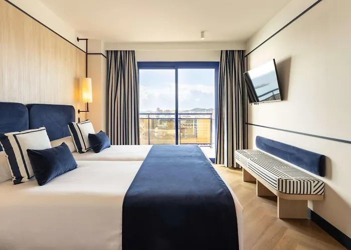 Yaramar - Adults Recommended