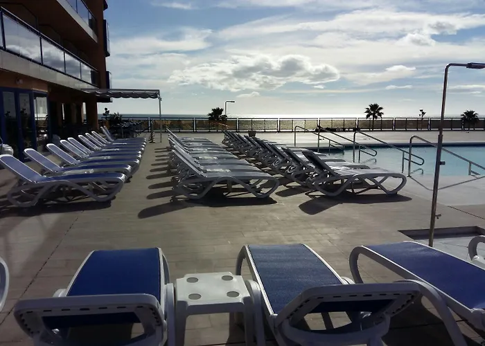 Yaramar - Adults Recommended