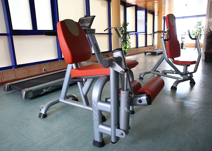 Yaramar - Adults Recommended