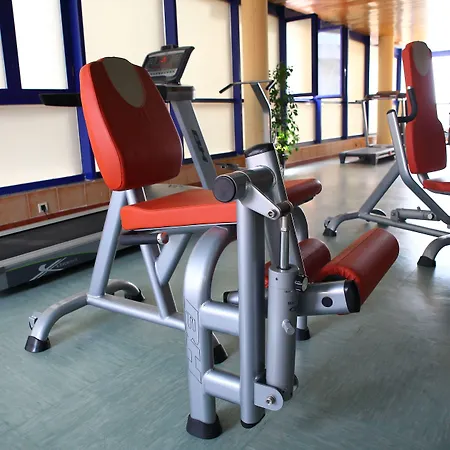 Yaramar - Adults Recommended